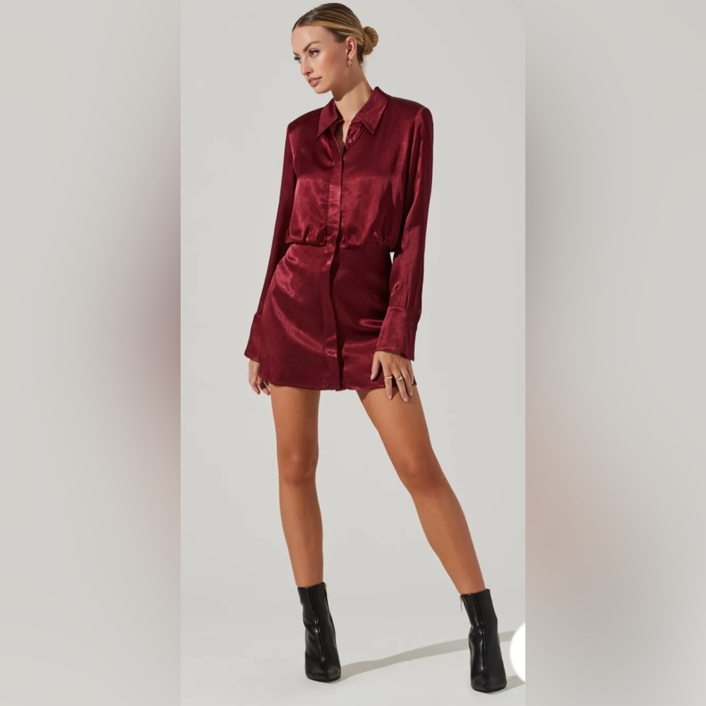 Astr The Label Ruth Burgundy Satin Shirt Dress size small